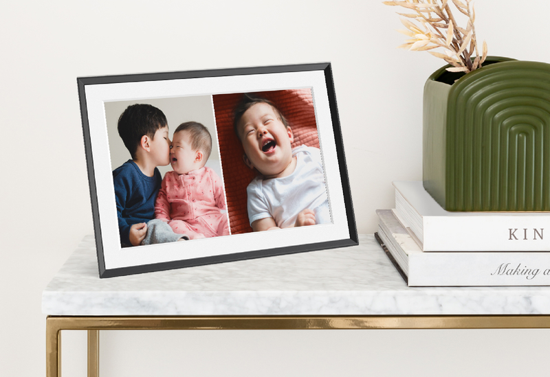 Aura Frames