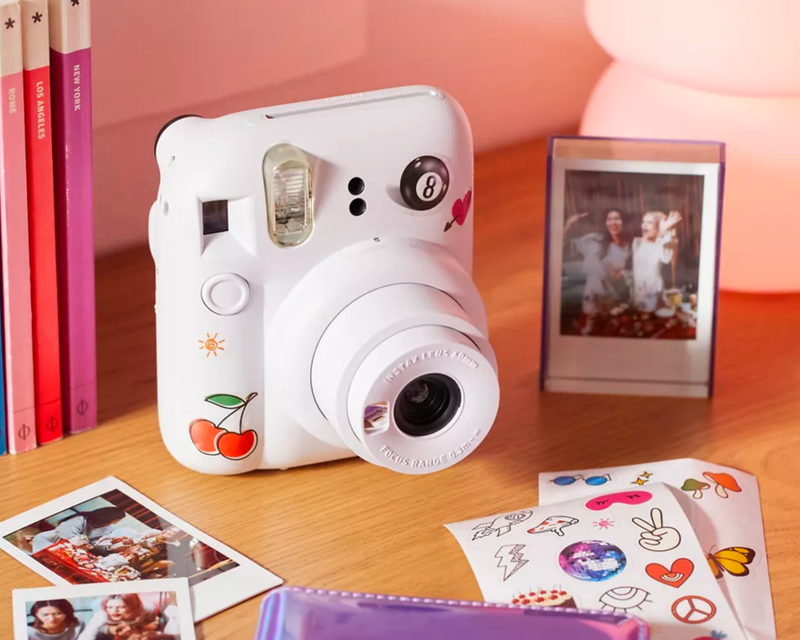 FUJIFILM