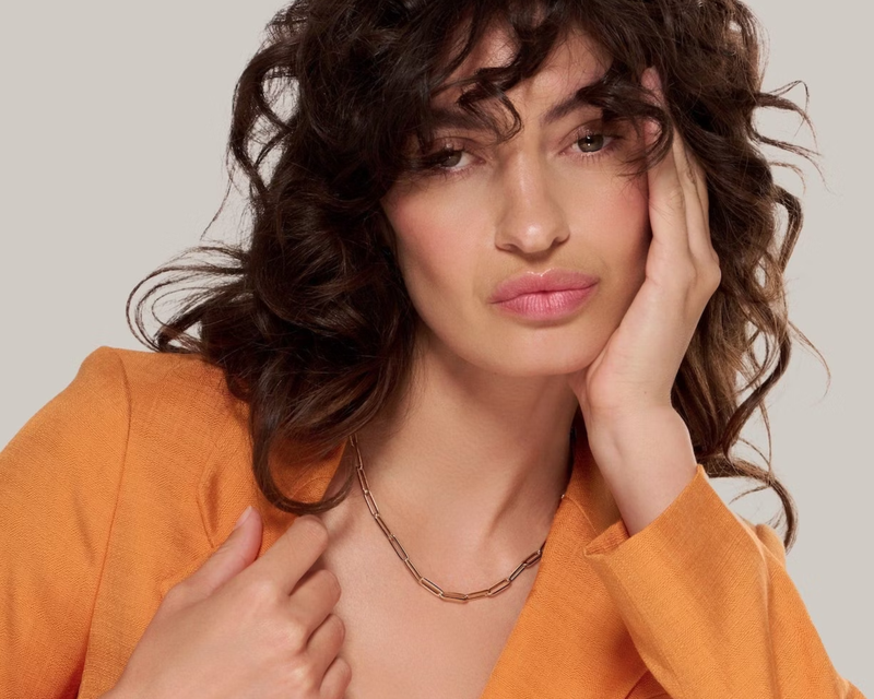 Italic Women