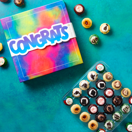 Congratulations Gift Box 25 Count