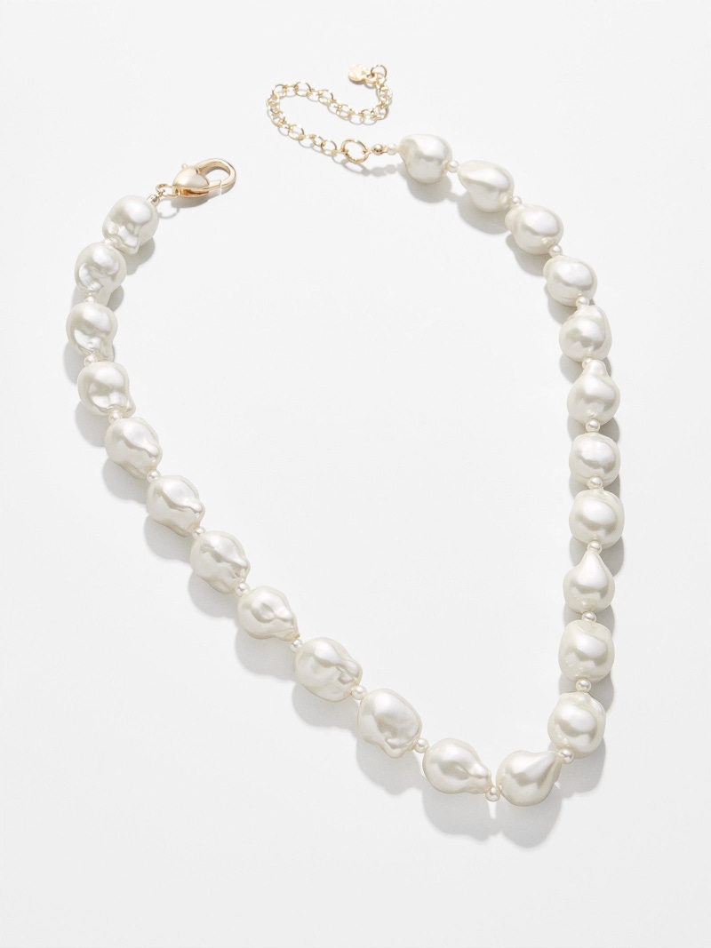 Teagan Pearl Necklace