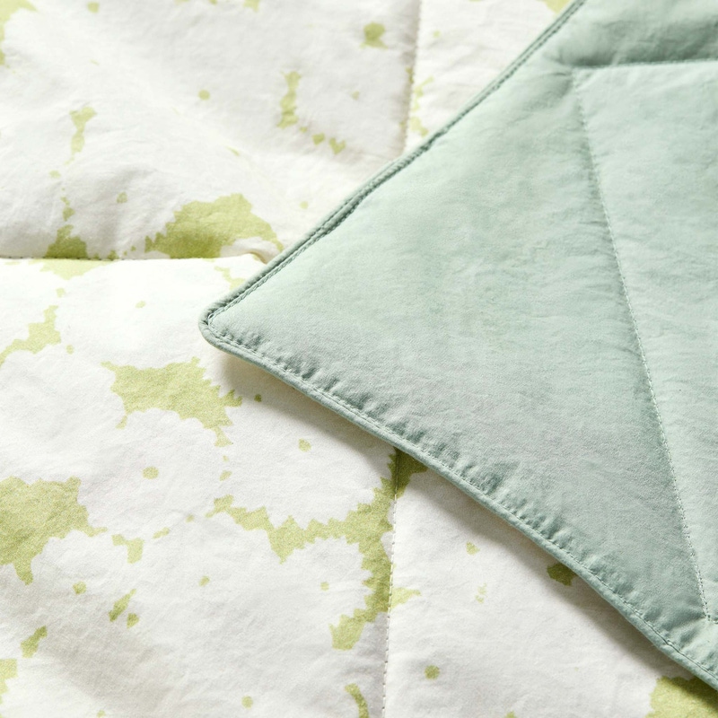 Bigtime Reversible Throw Blanket