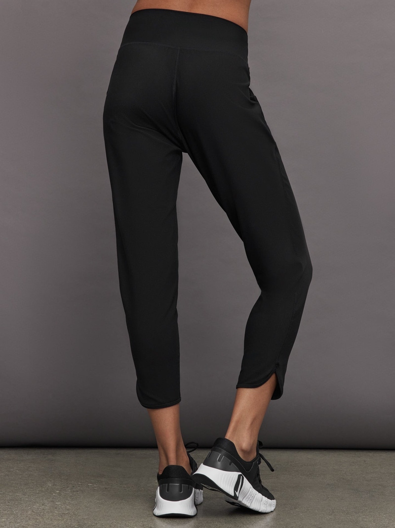 Jogger in Melt, Black