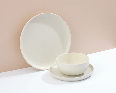 Mesa 18-Piece Stoneware Dinnerware Set