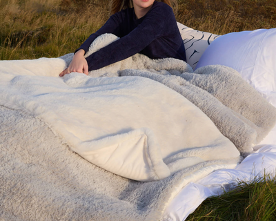 Breathable Faux Fur Comforter, Full/Queen