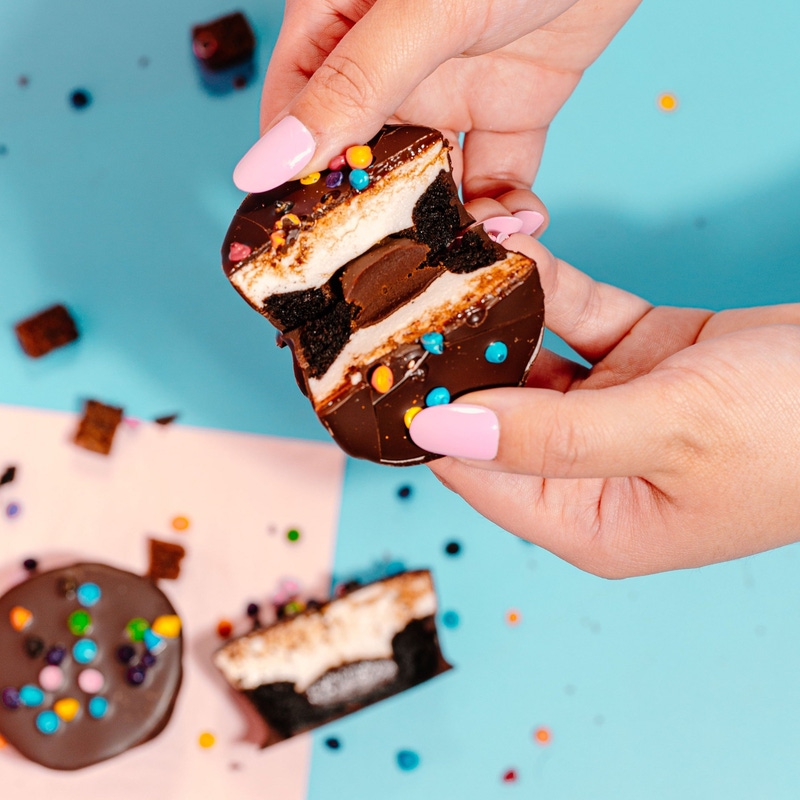Cosmallow Brownie Cups