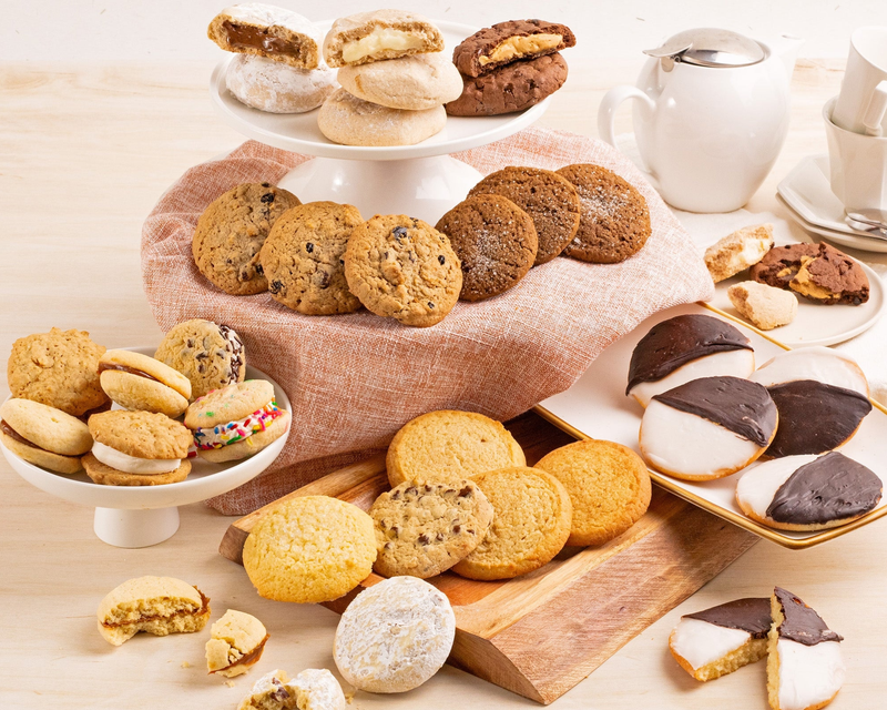Signature Cookie Discovery Box