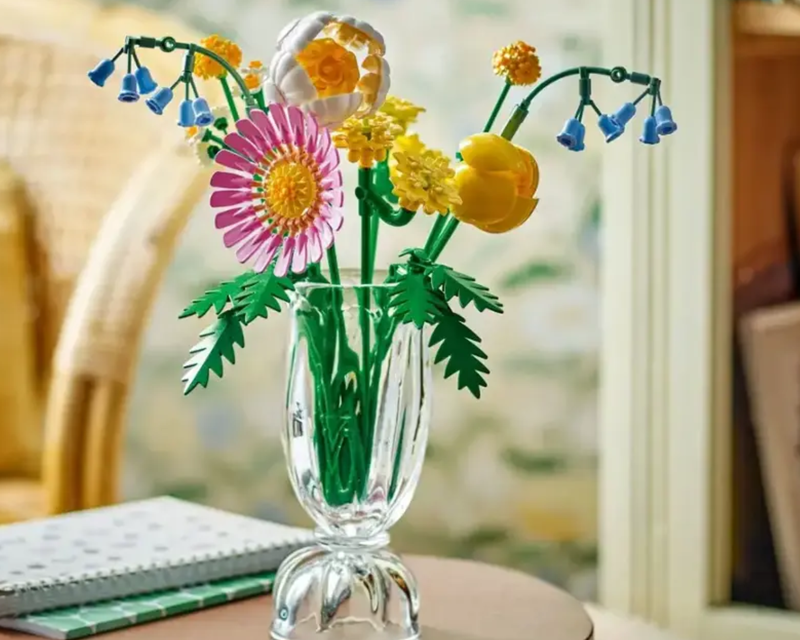 Botanicals Petite Sunny Bouquet Flower Set