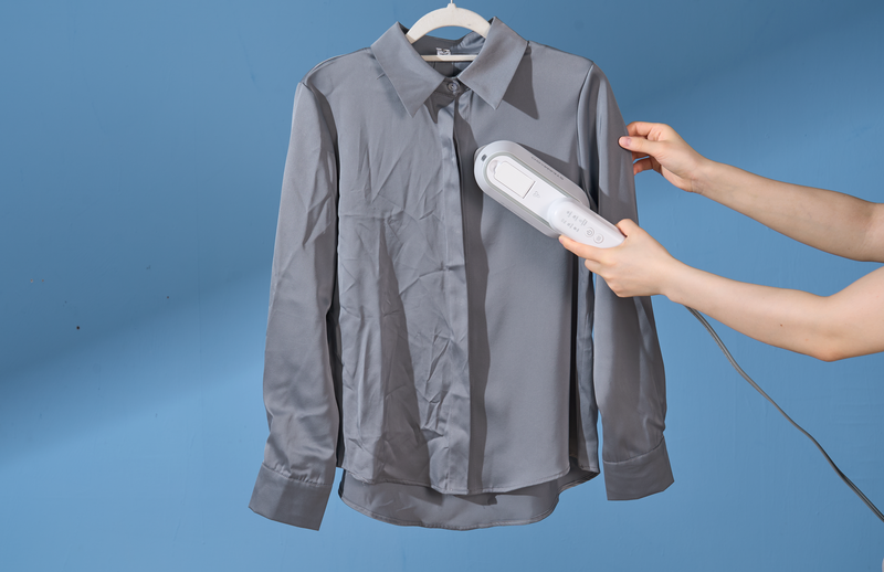 Handheld&nbsp;SmoothPress PRO&nbsp;Portable Garment Steamer