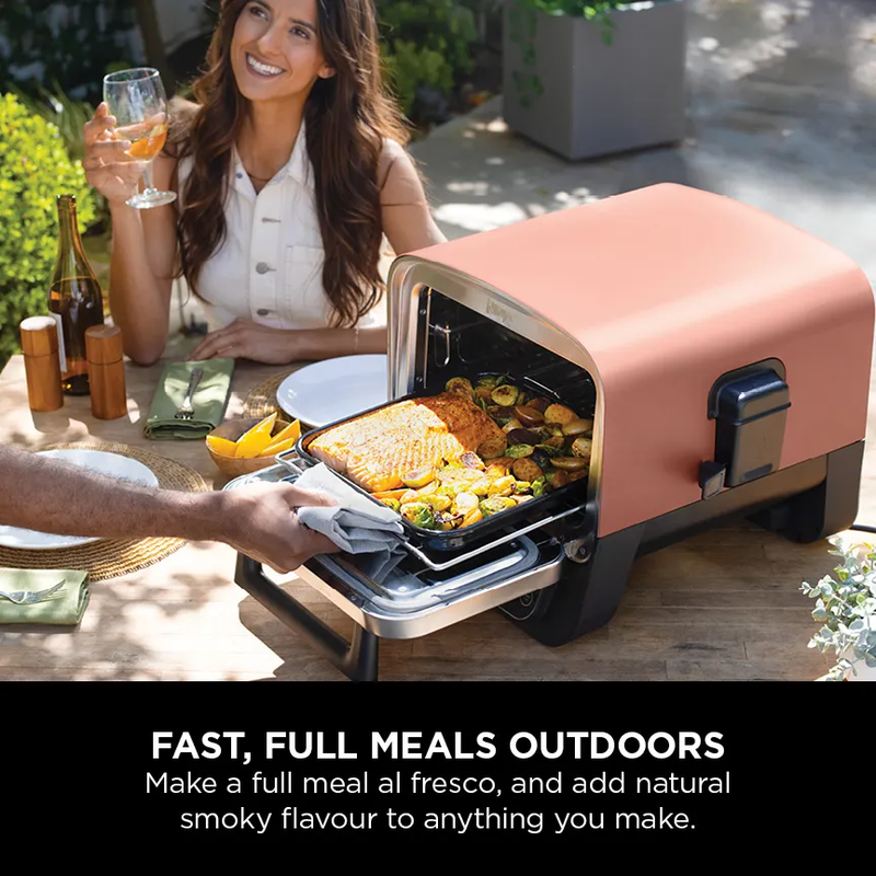 Woodfire 8-in-1 Outdoor Pizza Oven Red