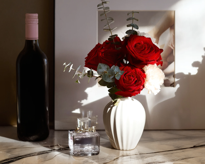 Mini Red Theory with Red Roses and Ceramic Vase