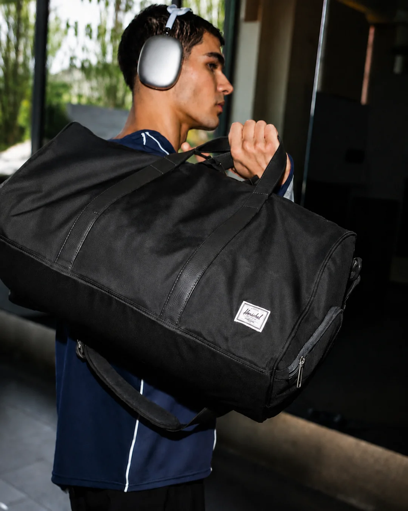 Novel Duffle