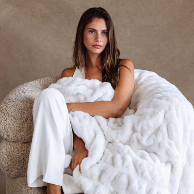 Branded Lola Blankets Large