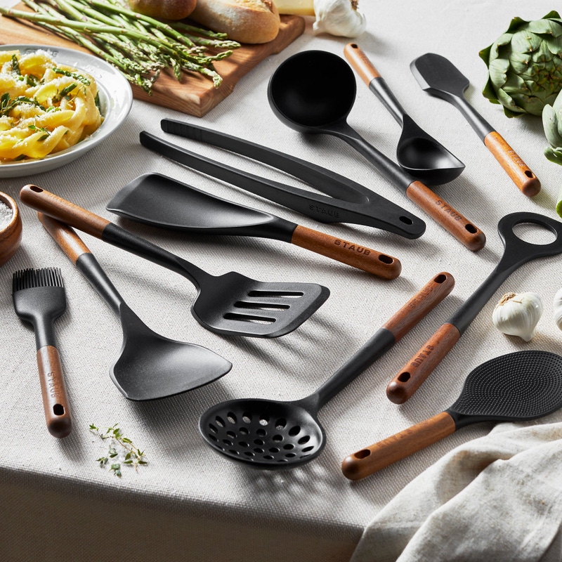 Wooden Handle 11-Piece Cooking Utensil Set