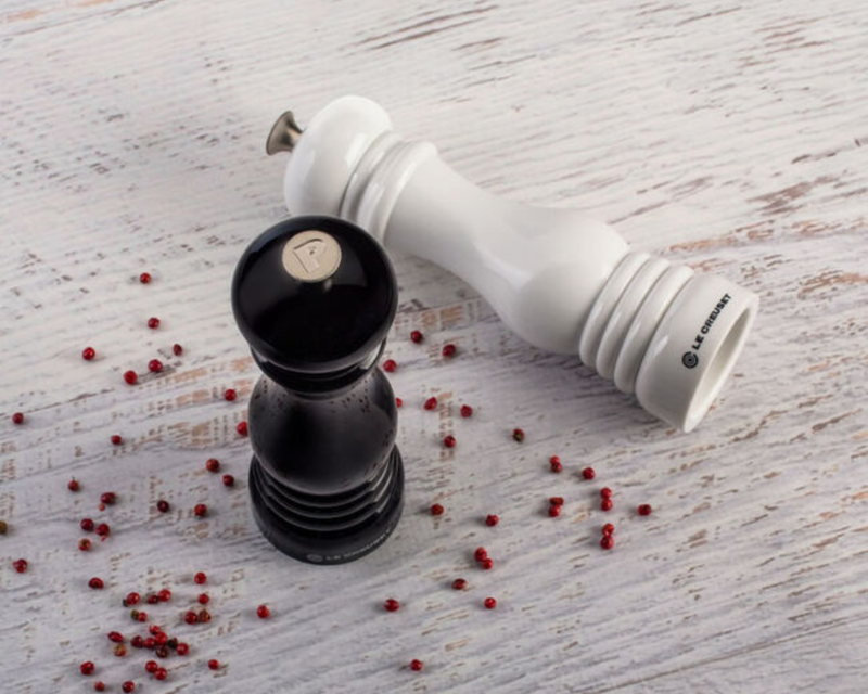 Salt and Pepper Mill Set