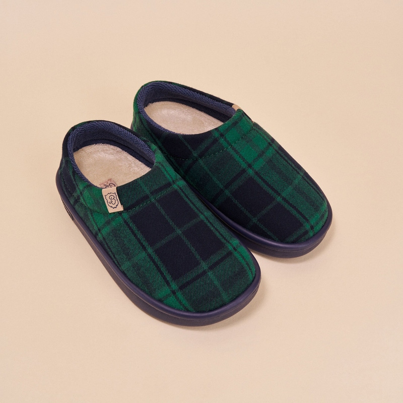 Essential Kids Slipper, Navy Green Plaid
