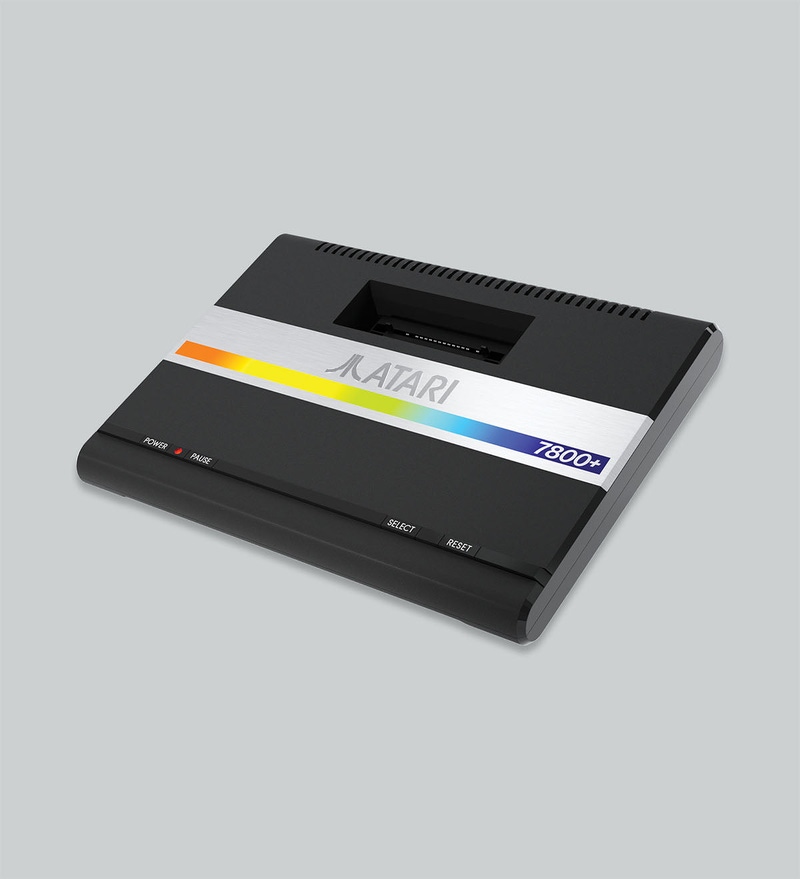 Atari 7800 Console & Gamepad