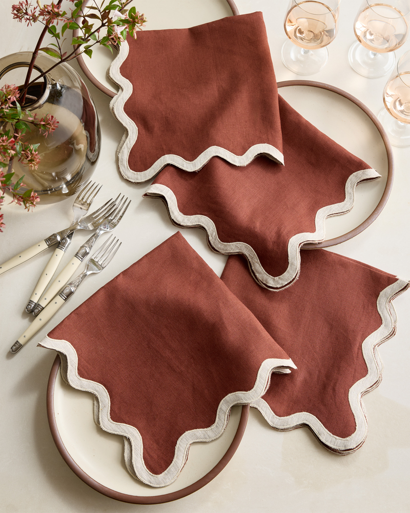 European Linen Scallop Edge Napkins, Set of 8