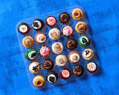Latest & Greatest Cupcakes 25 Pack