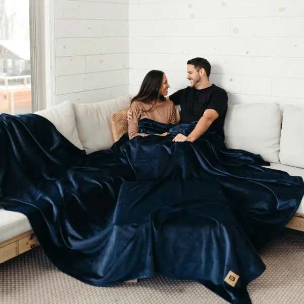 Branded Original Stretch Blanket 8x8