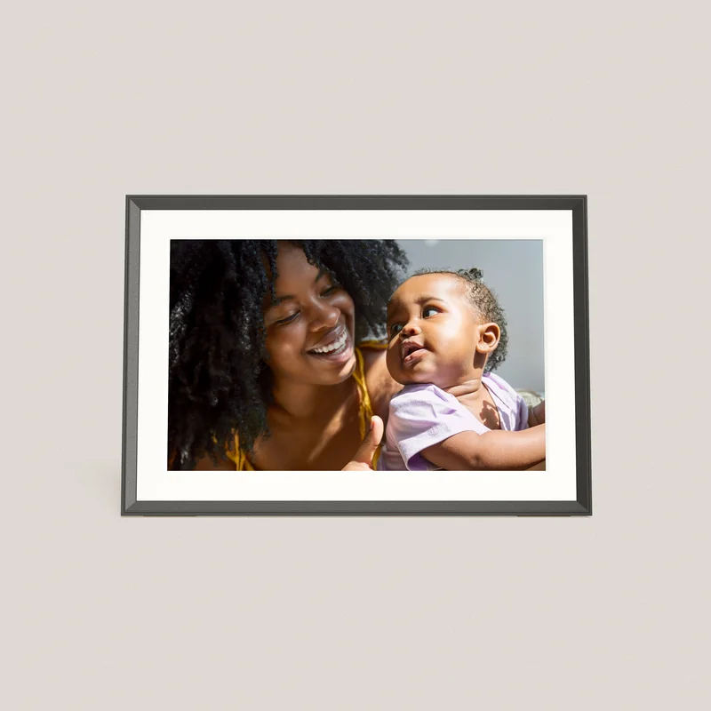 Carver Mat Digital Frame