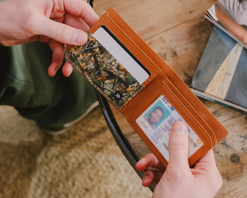 Cash Bi-Fold Wallet