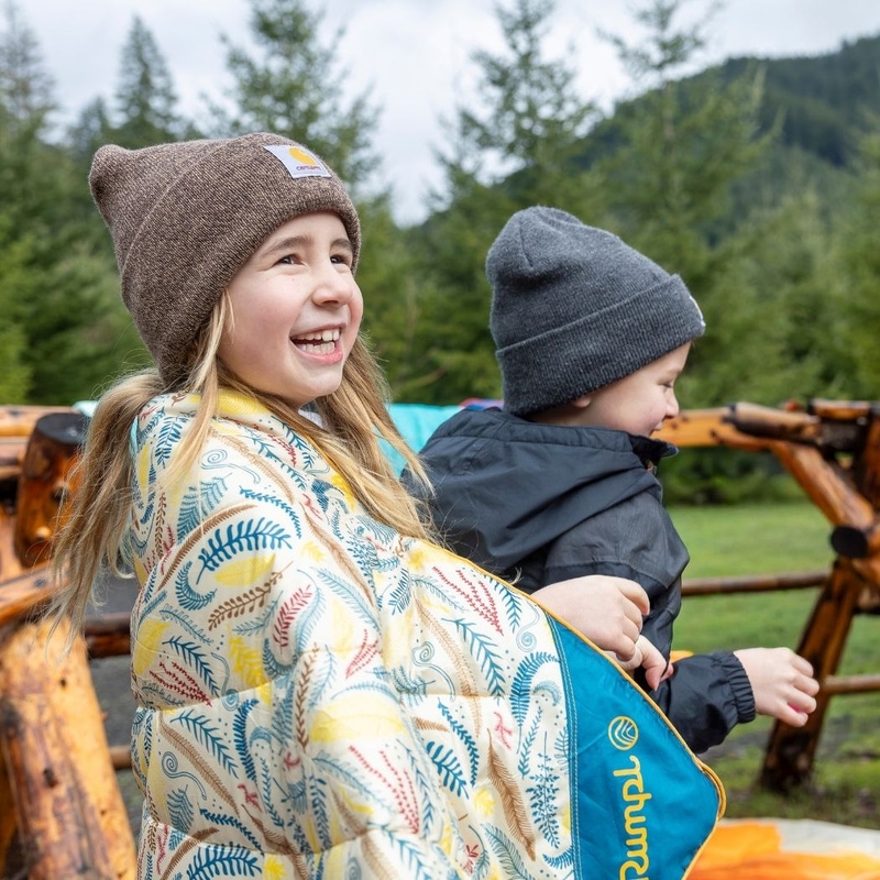 Original Puffy Throw Blanket