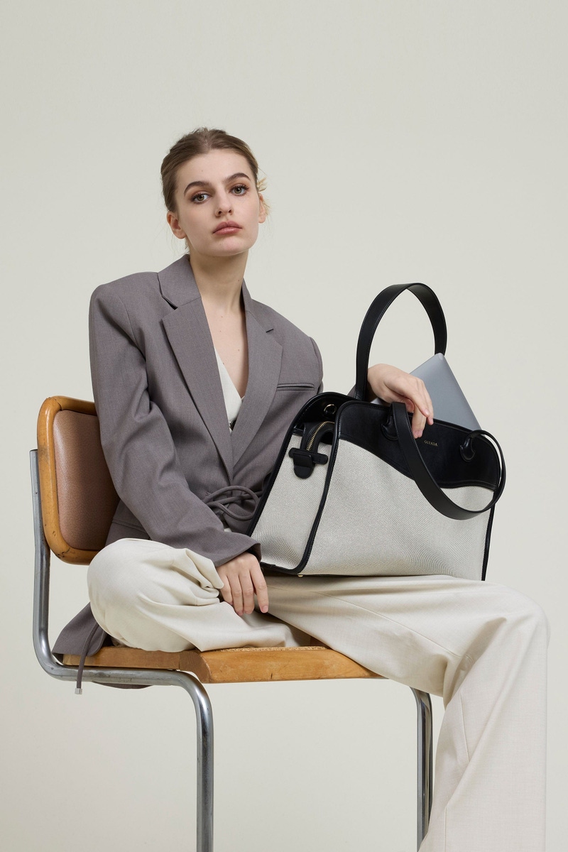 Coast Portfolio Satchel