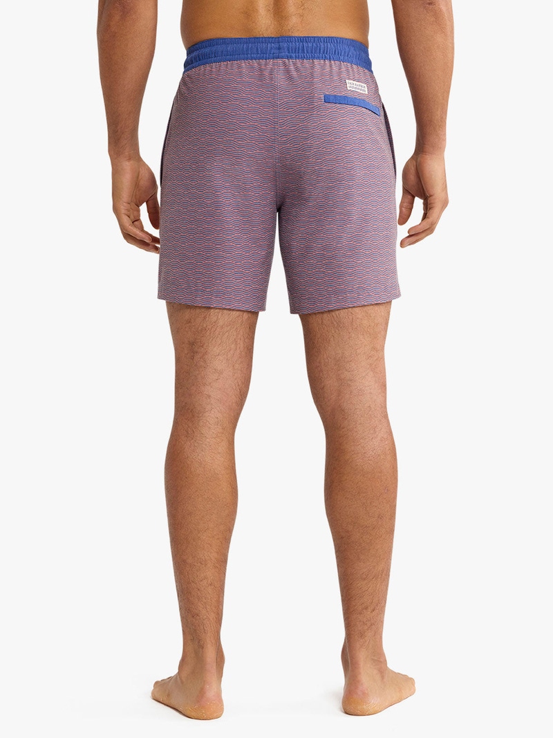 Bayberry Trunk, Red Waves