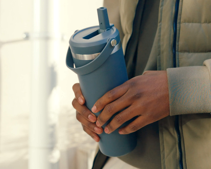32oz Nomad with Handle and Straw Lid