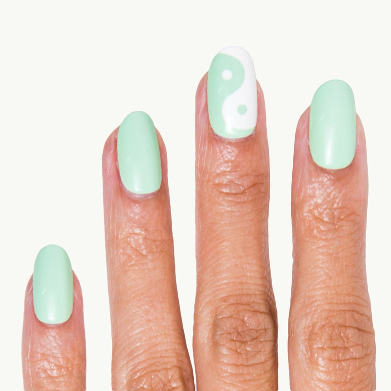 Chill Tips Press On Nails