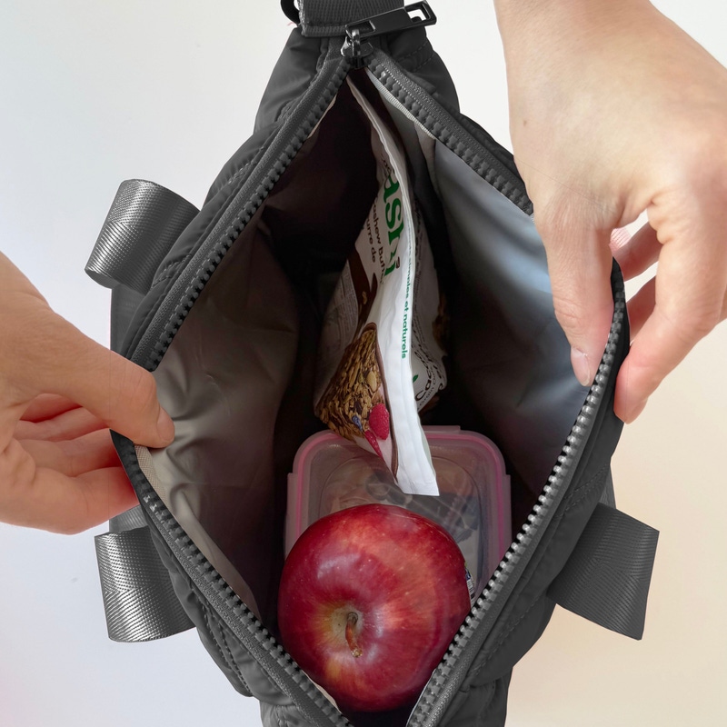 Lunch Bag With Removable Shoulder Strap