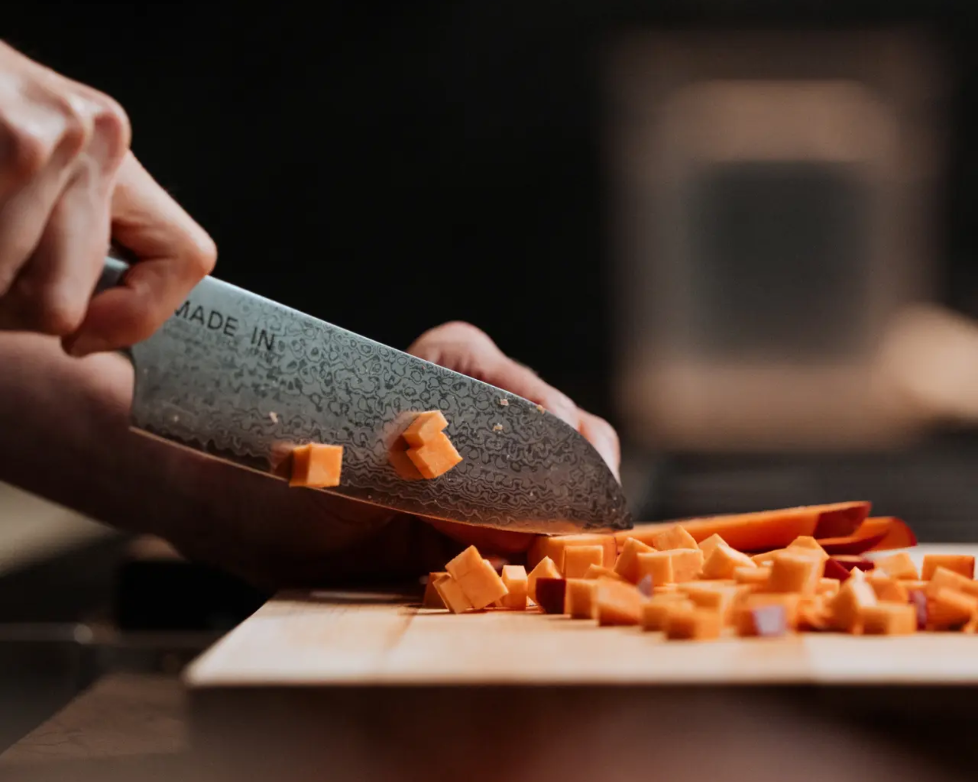 Made In Cookware 6" Japanese Damascus Steel Santoku Knife