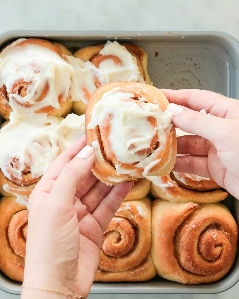 Cinnamon Roll Making Kit