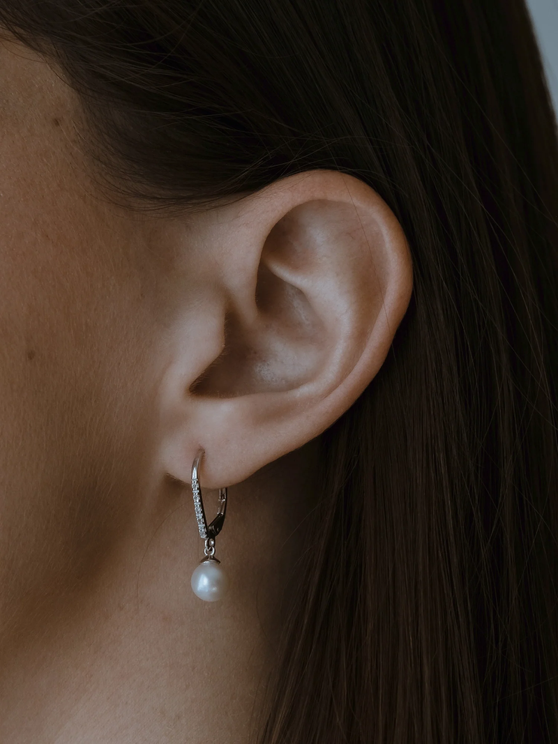 Bar Pearl Earrings