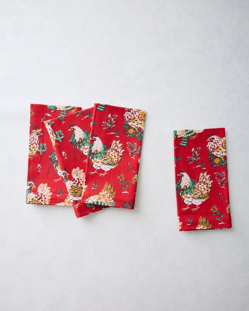 Set of 4 Dinner Napkins in Holiday Hens