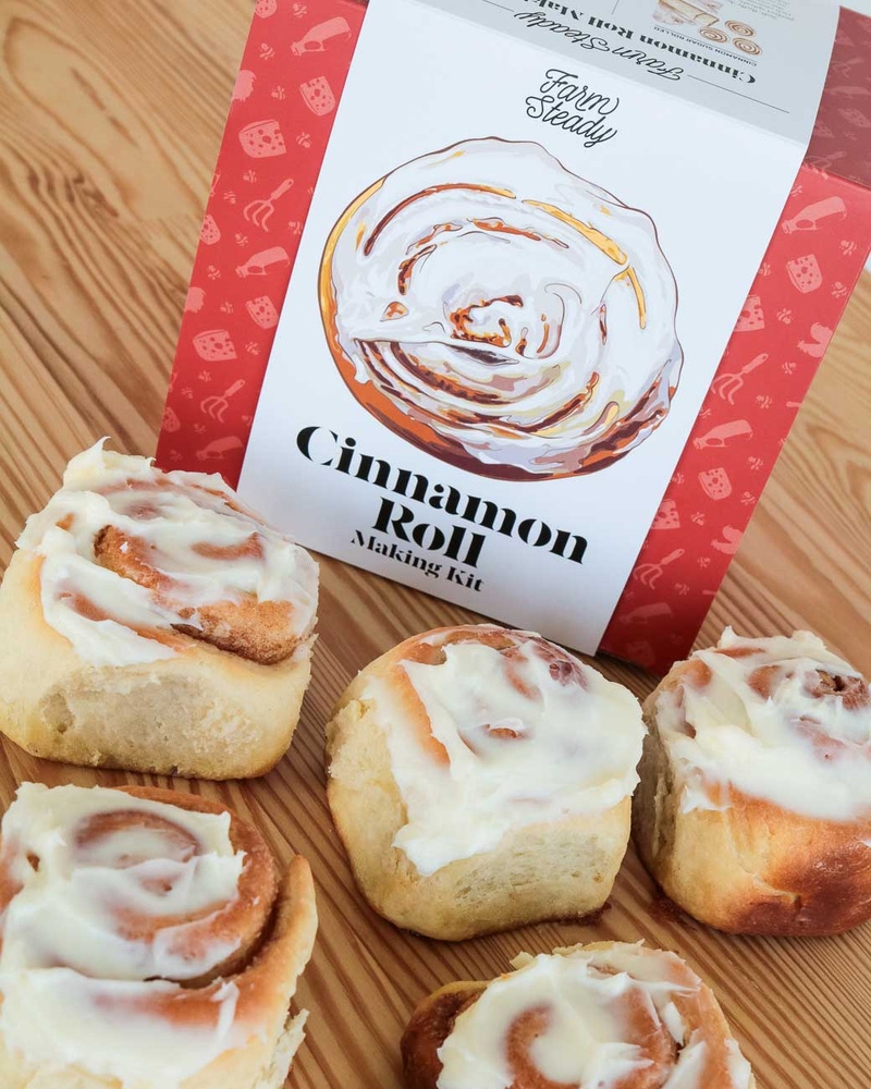 Cinnamon Roll Making Kit