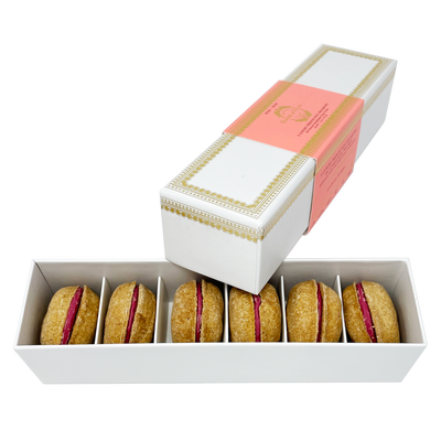 Box of 6 Dog Macarons