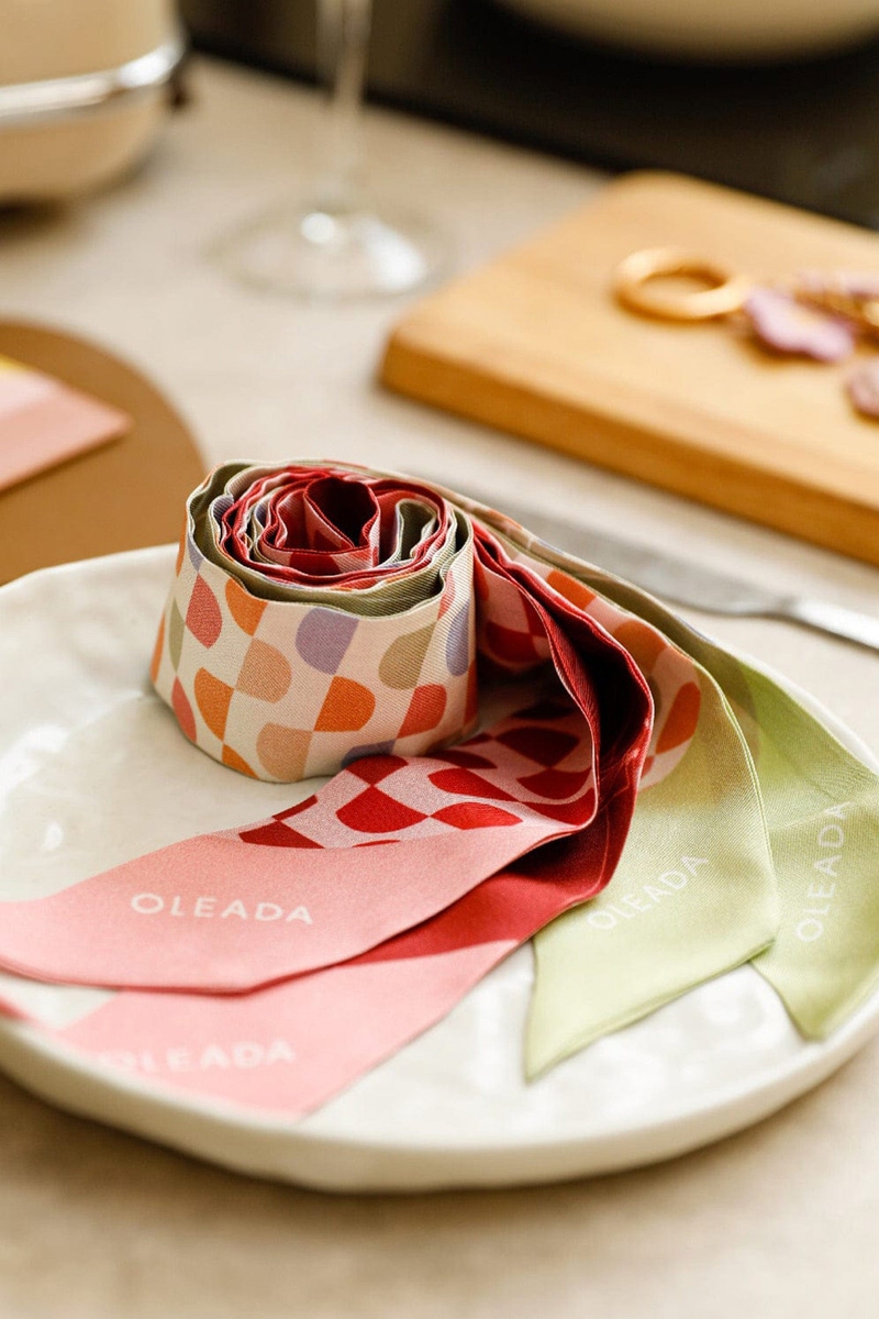 Roman Twilly Bag Scarf