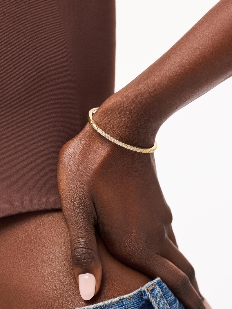 Juliette Gold Bangle Bracelet