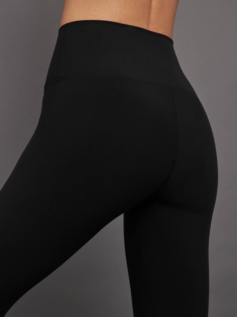 High Rise Legging in Melt, Black