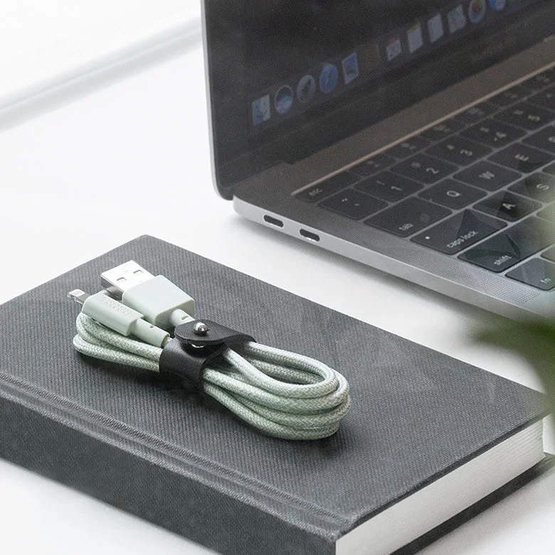4' Belt Cable (USB-A to Lightning)