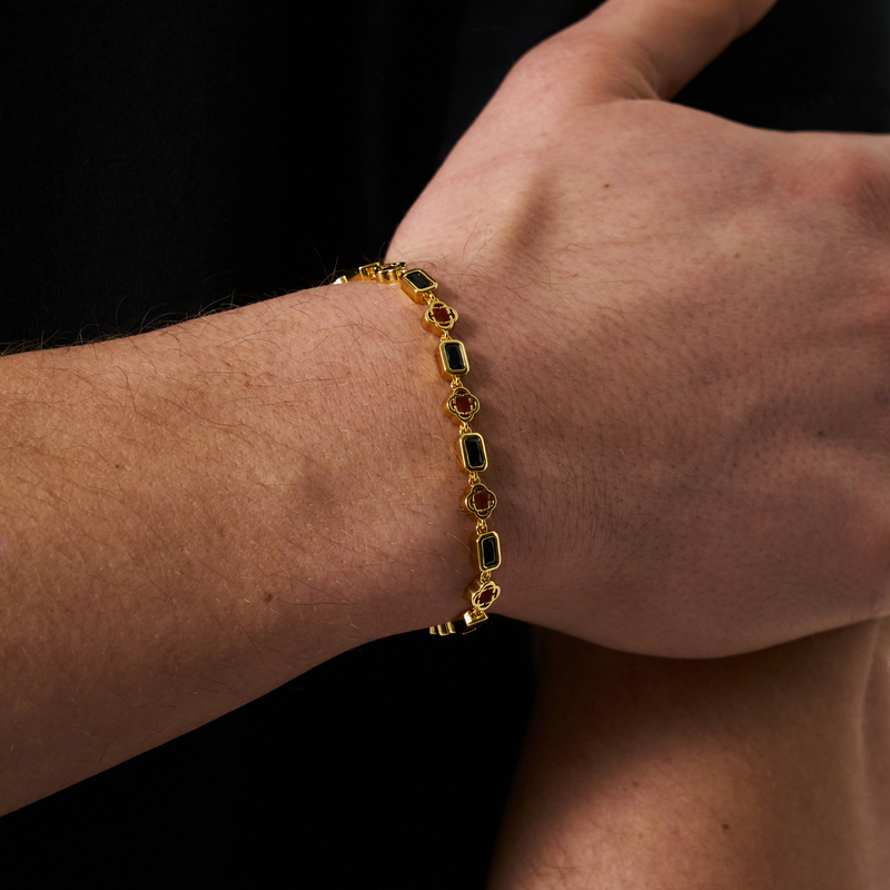 Gold Onyx Gemstone Clover Bracelet