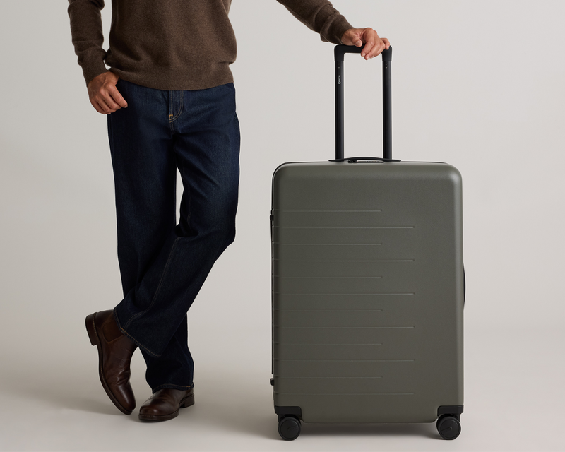 Expandable Large Check-In Hard Shell Suitcase 27"