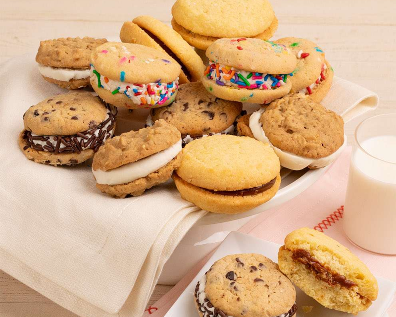 Deluxe Sandwich Cookie Selection