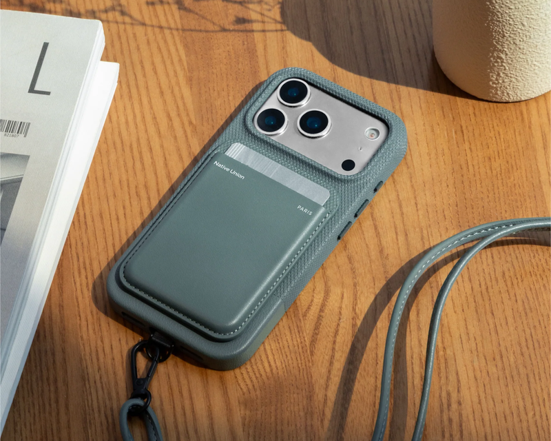 Native Union Custodia (Re)Classic Con MagSafe – Materiali Riciclati E Vegetali, Protezione Anticaduta 1,8 M Per IPhone 15 (Verde Ardesia)