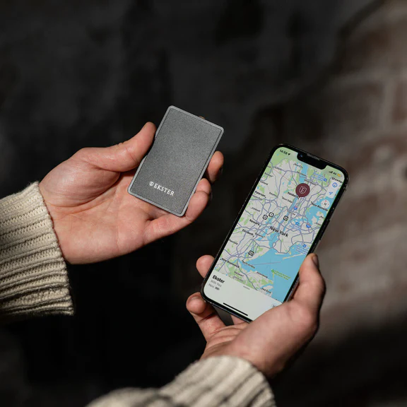 Tracker Card