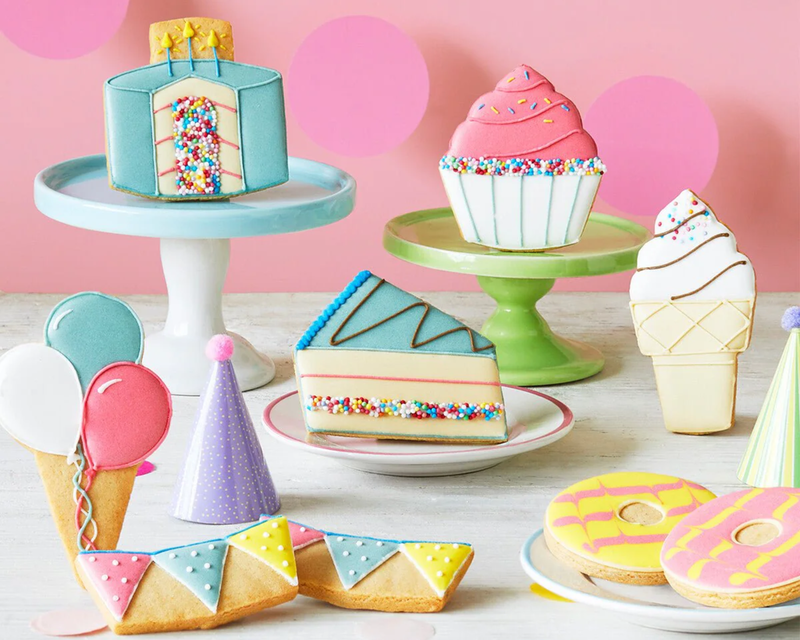 Birthday Biscuit Tin
