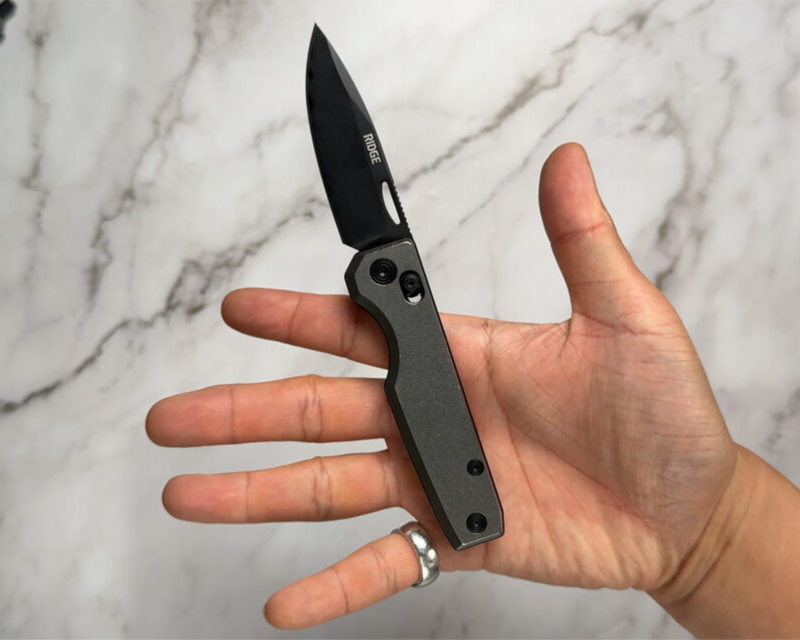 Everyday Folder Multipurpose Knife