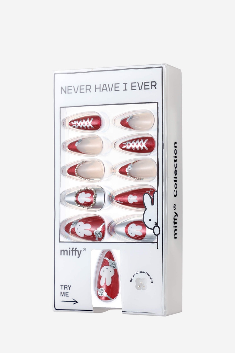 Artist Collaboration Press-On Nail Set